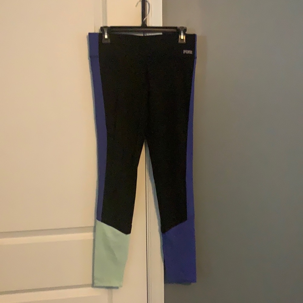 Women’s Victoria’s Secret Pink Yoga leggings